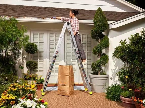 Quality 30 Gal. Paper Lawn and Leaf Bags – 20 Count | Heavy-Duty 2-Ply Wet-Strength Yard Waste Bags | Self-Standing Biodegradable Garden Bags