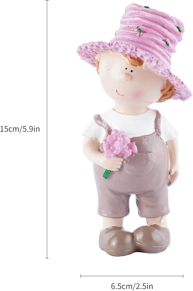 Outdoor Garden Couple Figurines - Boy and Girl Statues, Ideal for Patio, Lawn & Garden Decor, Valentine's Day Home Ornament, for Parents and Friends