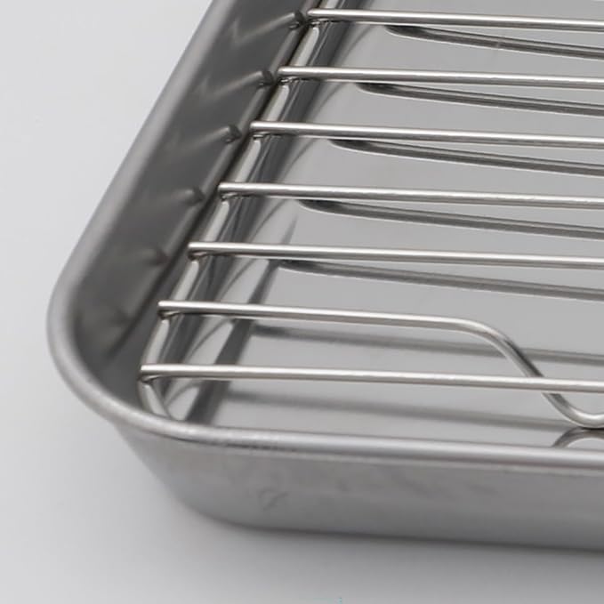 4-piece BBQ accessory set, stainless steel barbecue prep tray, portable BBQ system, 2 lidded marinade containers, suitable for outdoor grilling, easy to clean, men's BBQ gift.