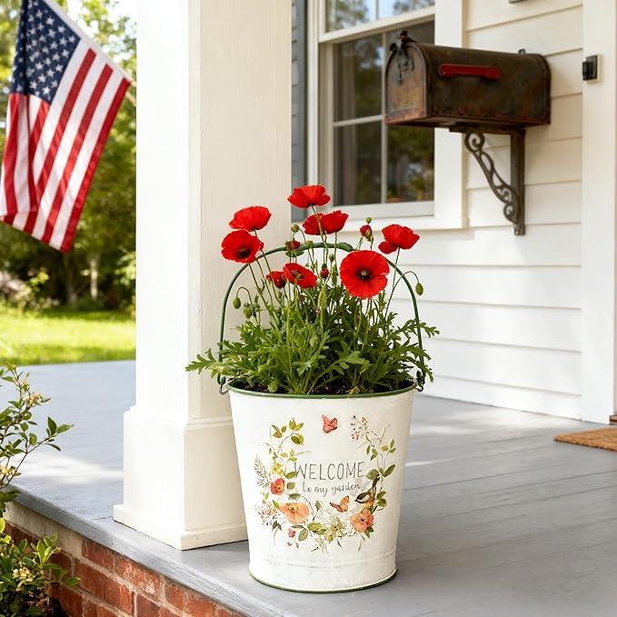 Vintage Welcome to My Garden Metal Planter Bucket with Wooden Handle, Rustic Farmhouse Flower Pot, Decorative Indoor Outdoor Gardening Container for Succulents, Herbs, Home Decor