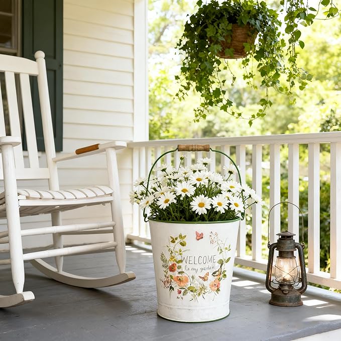 Vintage Welcome to My Garden Metal Planter Bucket with Wooden Handle, Rustic Farmhouse Flower Pot, Decorative Indoor Outdoor Gardening Container for Succulents, Herbs, Home Decor